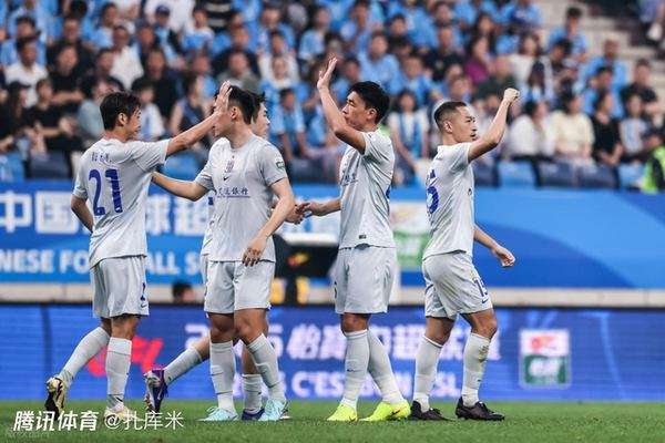 阿苏埃点射+爆杆破门 拉唐独中两元 申花4-1终结七轮不胜 大连主场饮恨